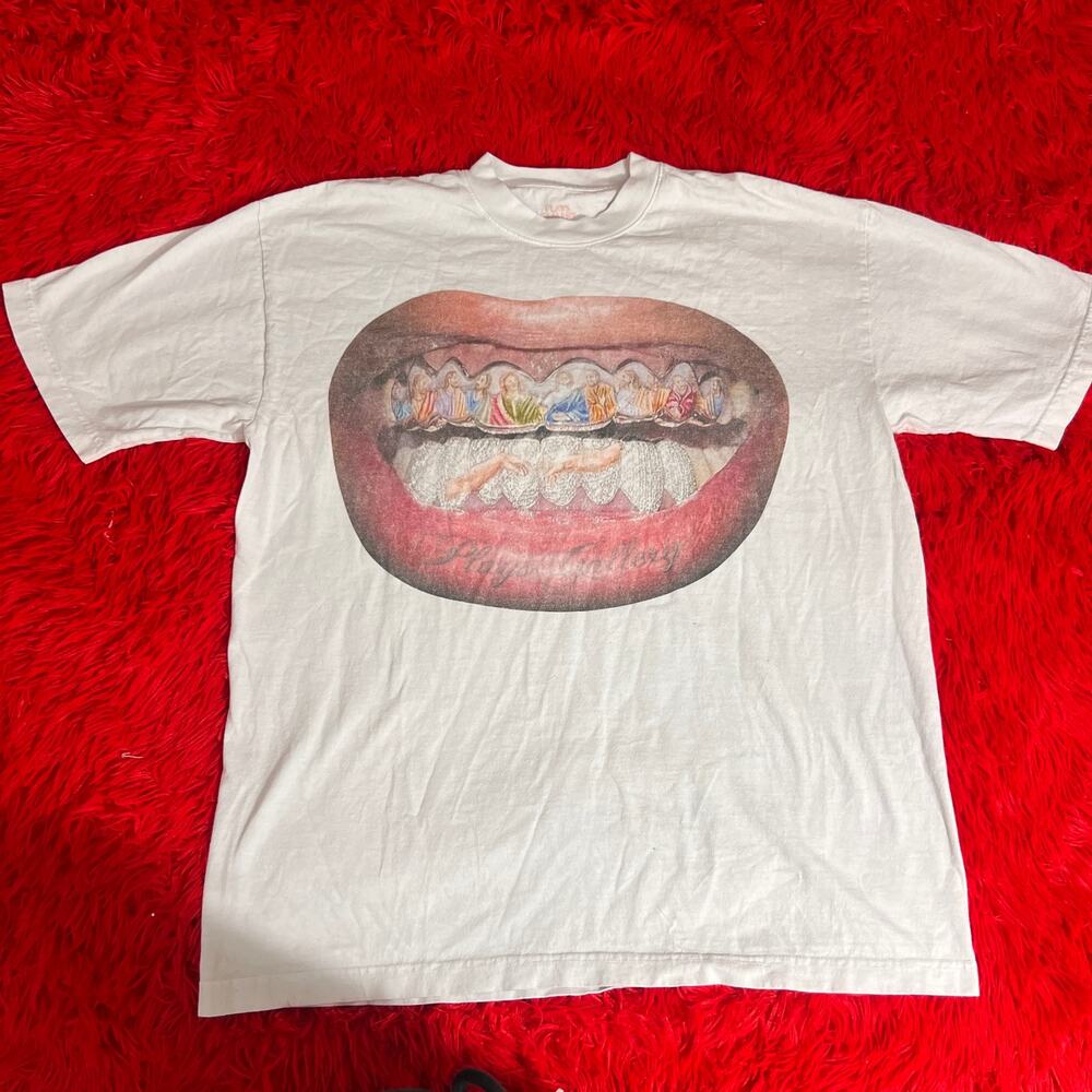 Plays Gallery Last Supper Grill Lip Trending Viral White T shirt Large
